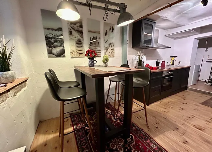Apartment Altes Dichterhaus Von 1859
